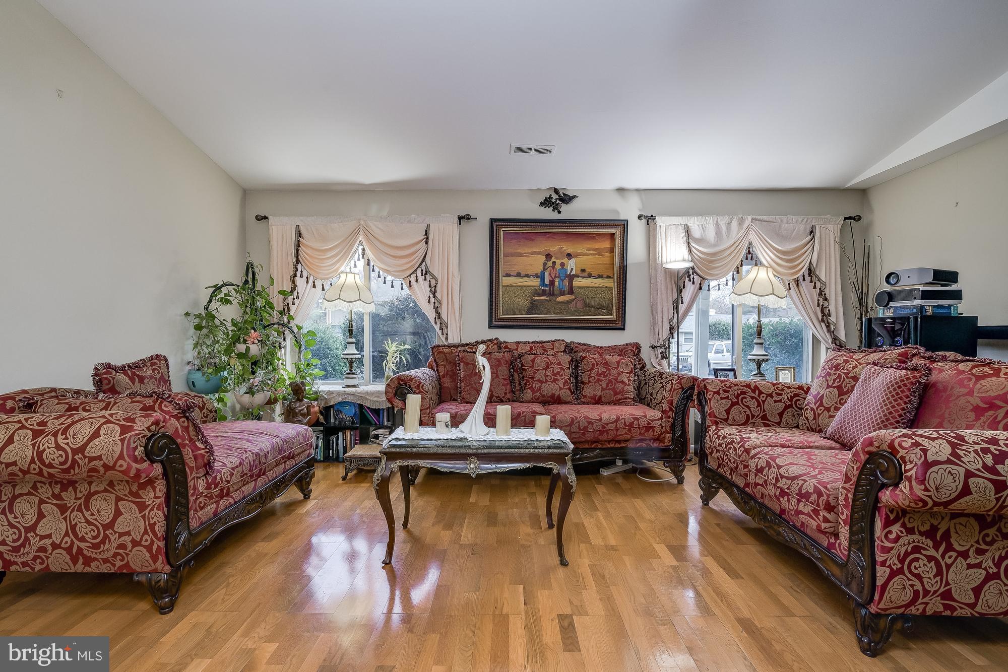 14920 Hydrus Road Silver Spring, MD 20906 - Photo 10 of 47 Gallery Image 10
