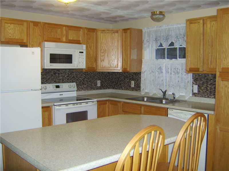 4 Christopher Road Westerly, RI 02891 - Photo 3 of 23 Kitchen.