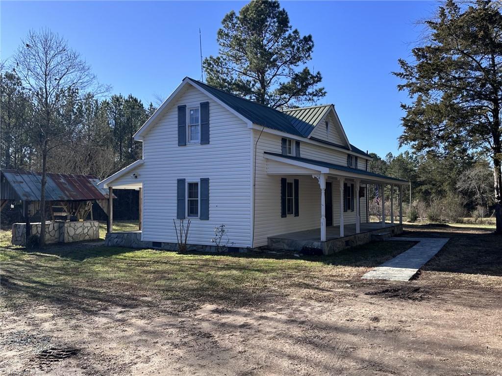 4083 Busbee Road Seagrove, NC 27341 - Photo 4 of 23