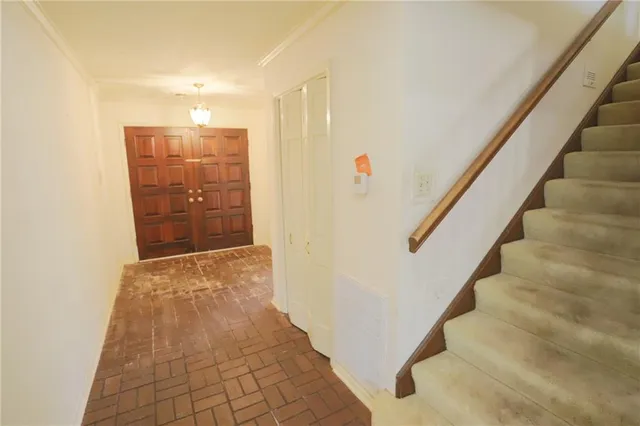 $475,000 | 1000 West 6th Street, McGregor, TX 76657