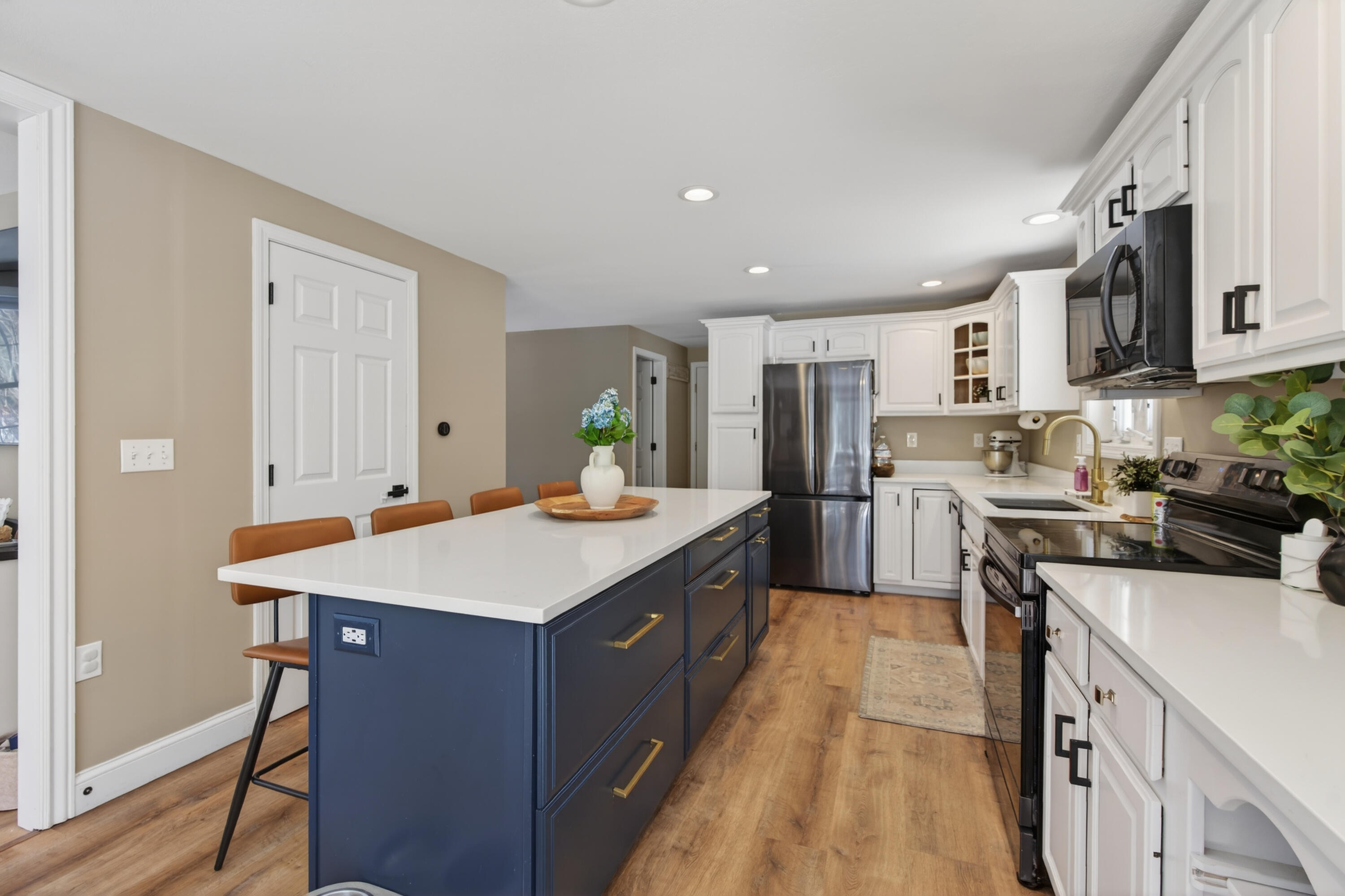 202 Cole Hill Road Standish, ME 04084 - Photo 12 of 46 DSC08335