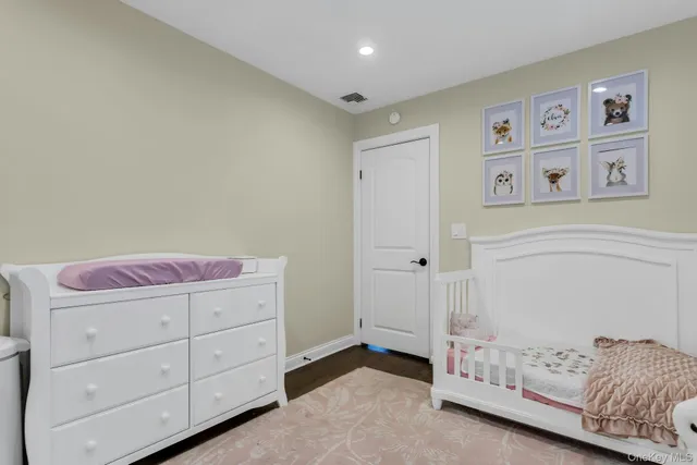 $749,000 | 5 Cody Avenue, Glen Head, NY 11545