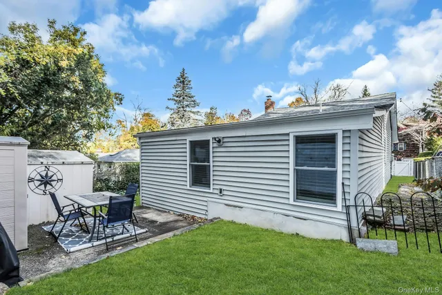 $749,000 | 5 Cody Avenue, Glen Head, NY 11545