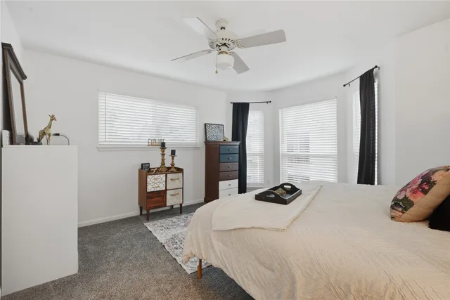 $1,795 | 18617 Egret Bay Boulevard, Unit 1101, Houston, TX 77058