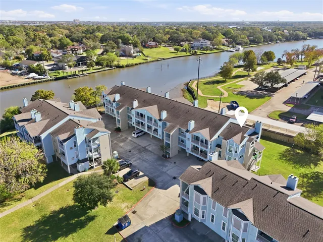 $1,795 | 18617 Egret Bay Boulevard, Unit 1101, Houston, TX 77058