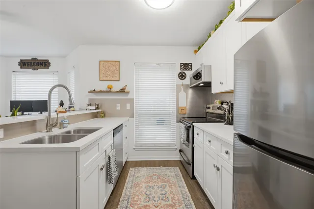 $1,795 | 18617 Egret Bay Boulevard, Unit 1101, Houston, TX 77058