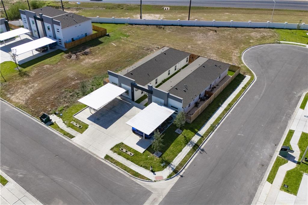 12509 North 40th Street, Unit 4 Edinburg, TX 78541 - Photo 20 of 27 swimming pool with outdoor seating