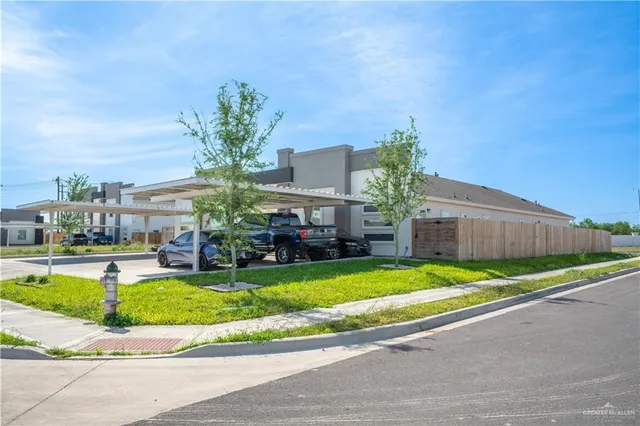 $1,300 | 12509 North 40th Street, Unit 4, Edinburg, TX 78541