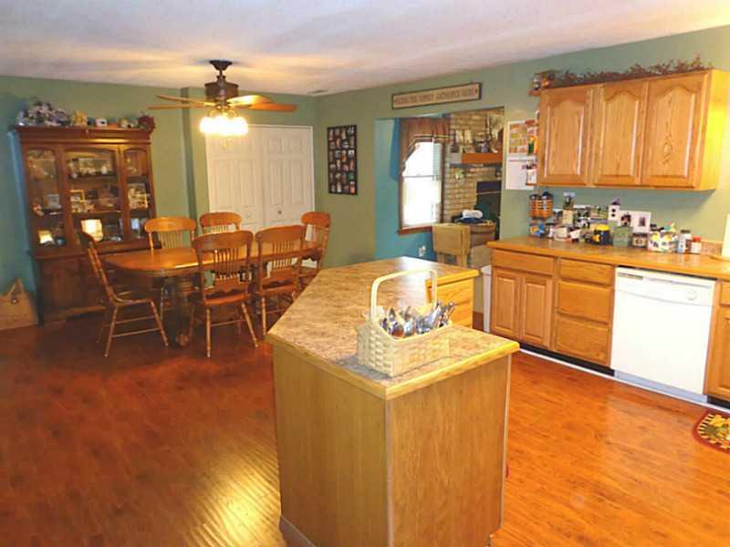 4155 Post Road Urbana, OH 43078 - Photo 6 of 25