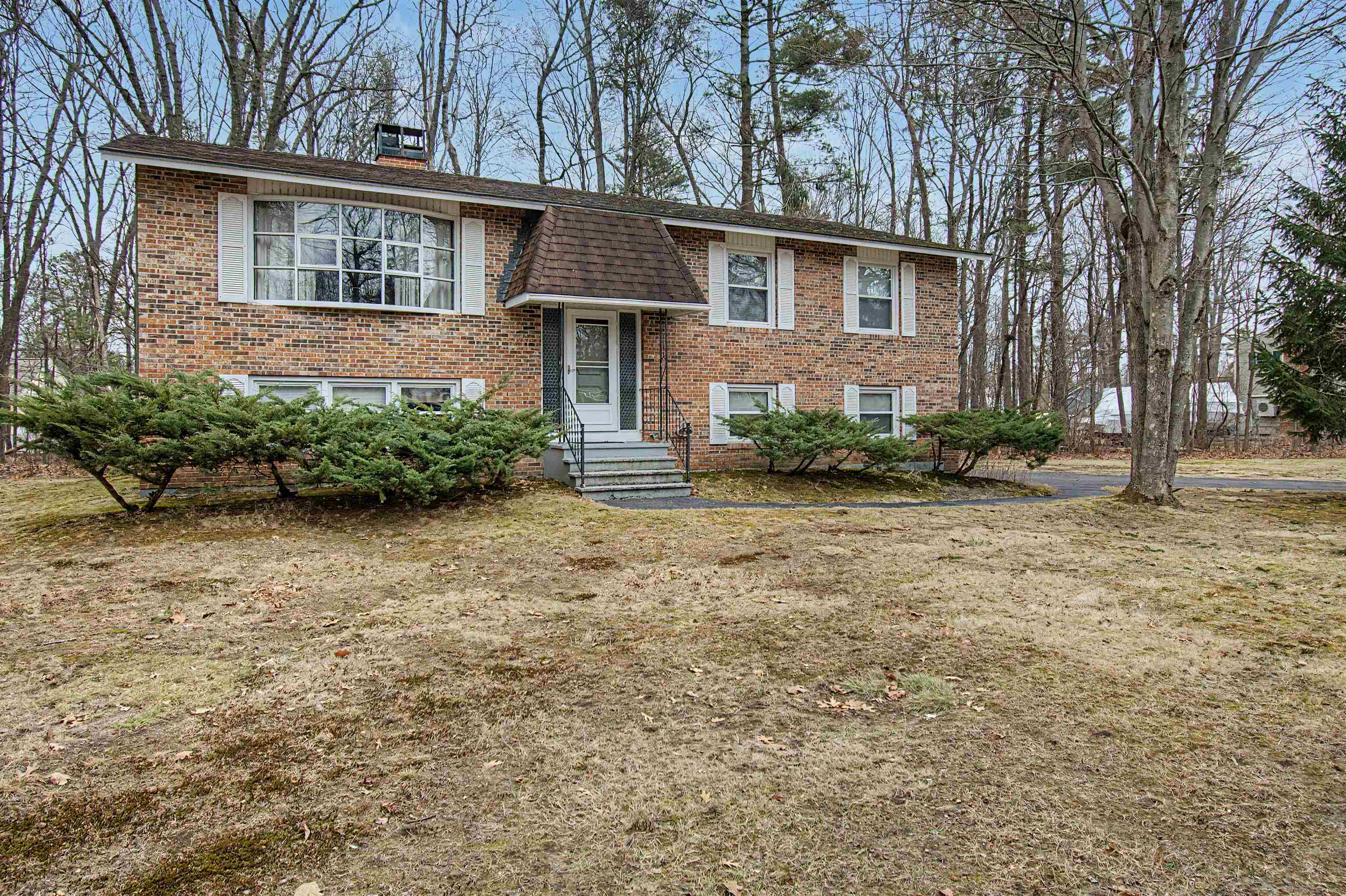 231 Windemere Way Colchester, VT 05446 - Photo 8 of 53