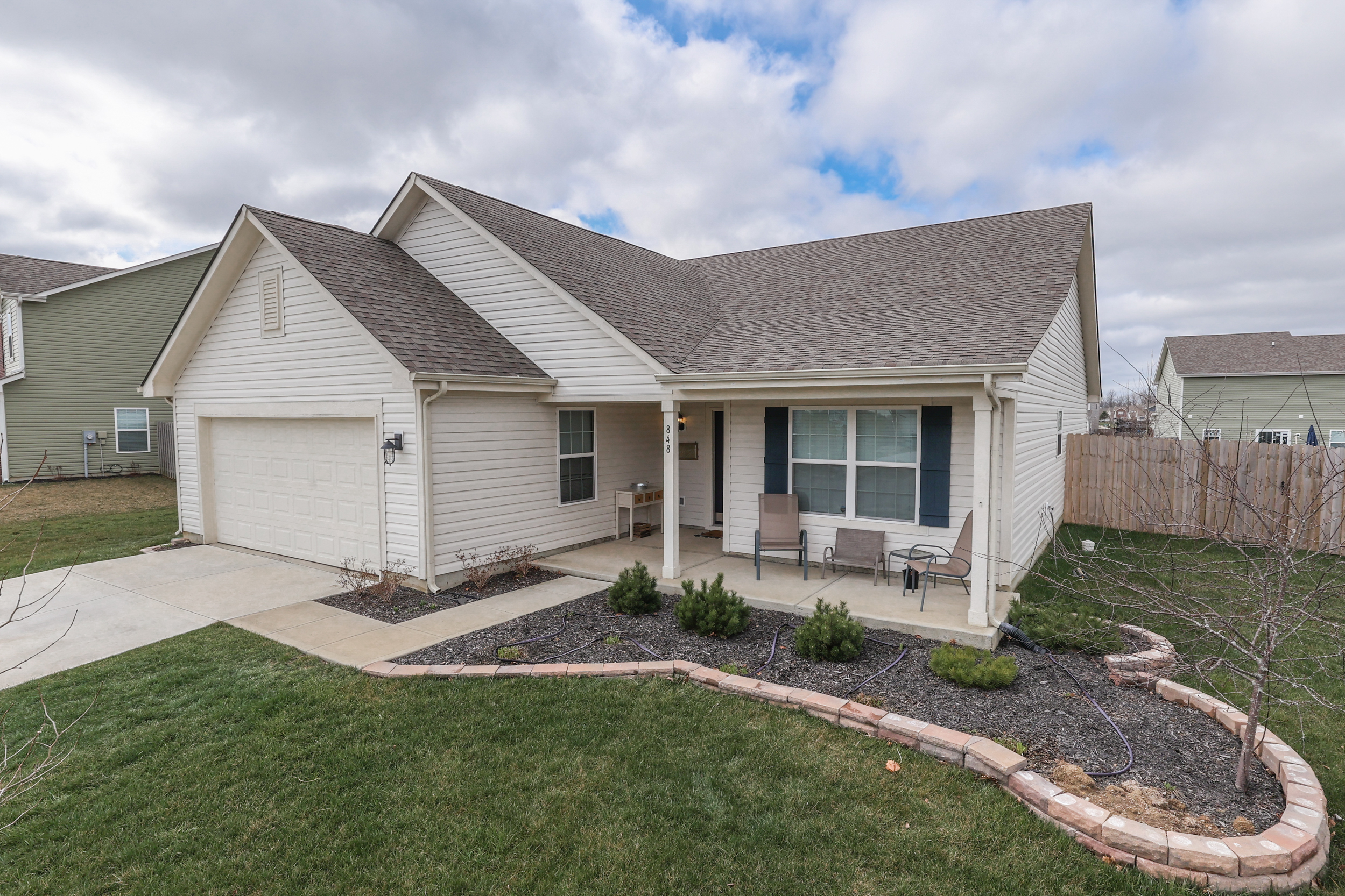 848 Geronimo Drive Greenfield, IN 46140 - Photo 2 of 28