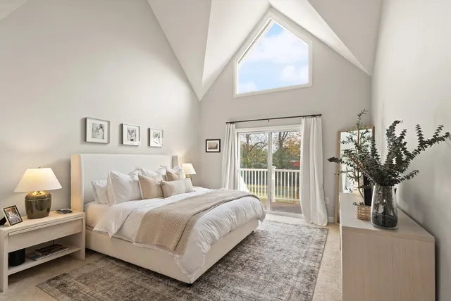 $950,000 | 300 Willow Street, Unit 3, Hamilton, MA 01982