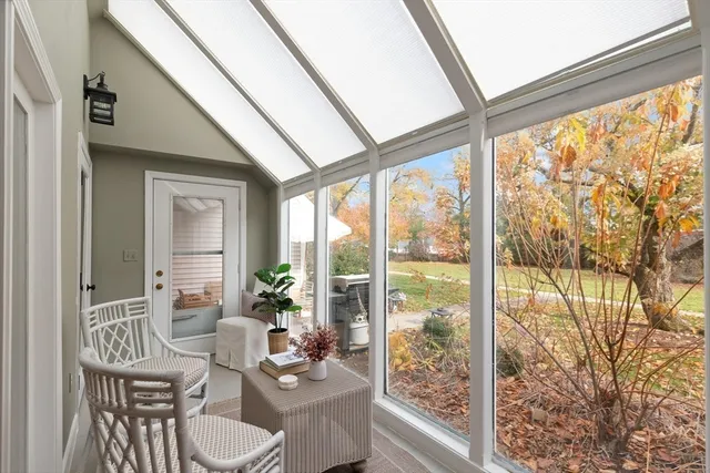 $950,000 | 300 Willow Street, Unit 3, Hamilton, MA 01982