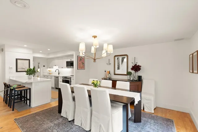 $950,000 | 300 Willow Street, Unit 3, Hamilton, MA 01982