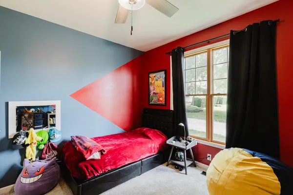 $295,000 | 819 East No Name Road, Carbondale, IL 62902