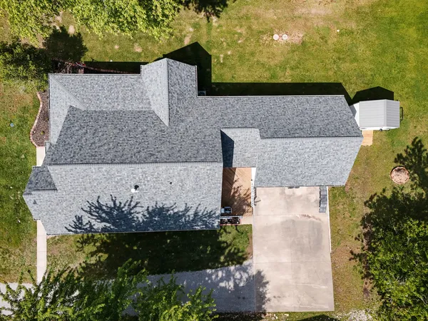 $295,000 | 819 East No Name Road, Carbondale, IL 62902