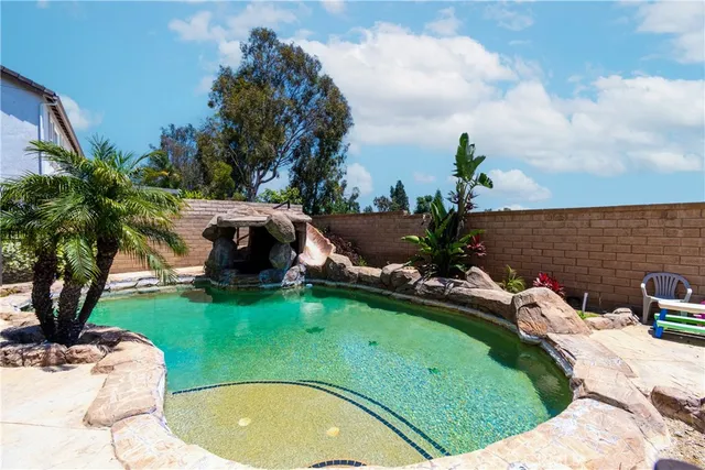 $5,550 | 1252 CAMPANIS Lane, Placentia, CA 92870