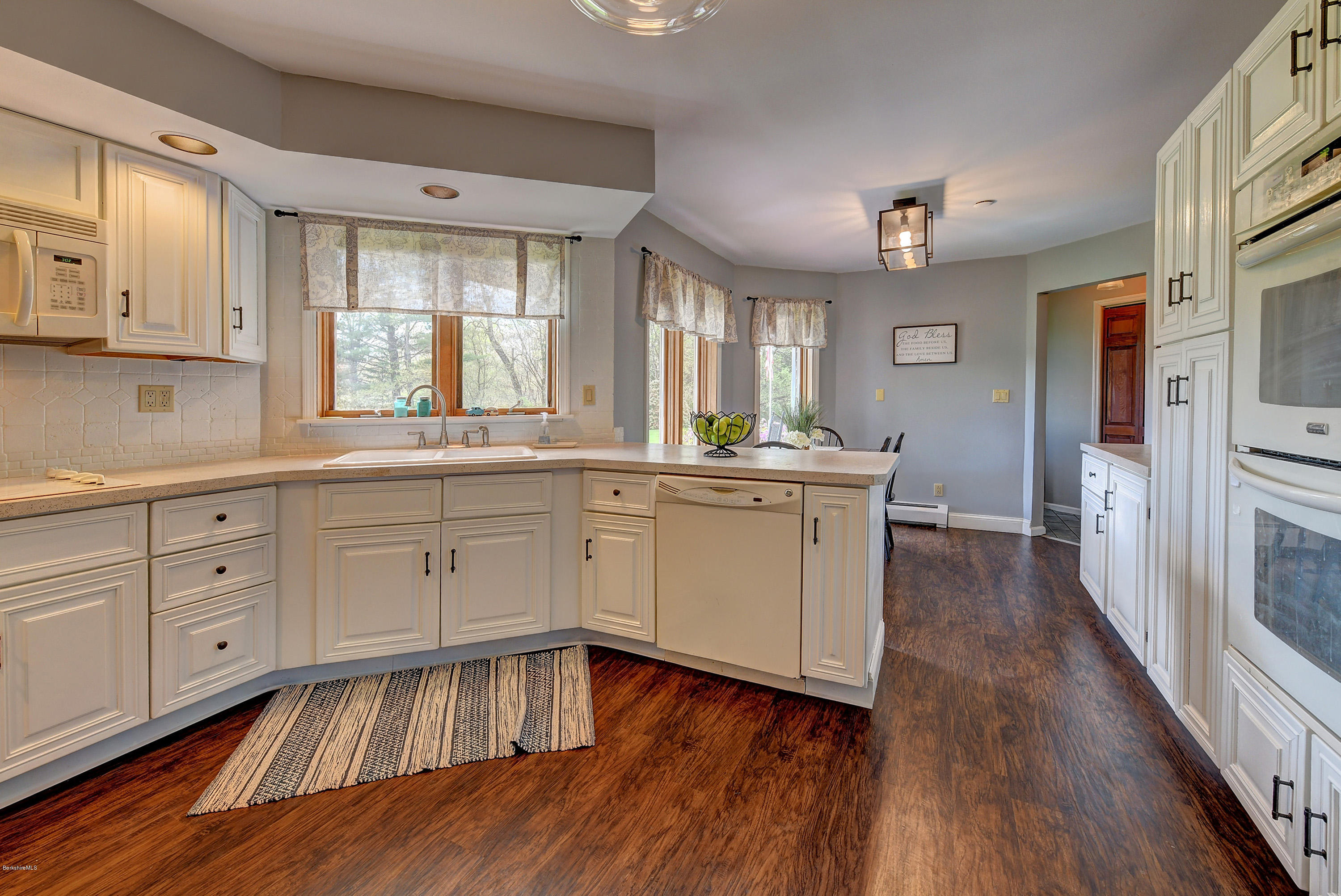 634 River Road Clarksburg, MA 01247 - Photo 11 of 42 Kitchen