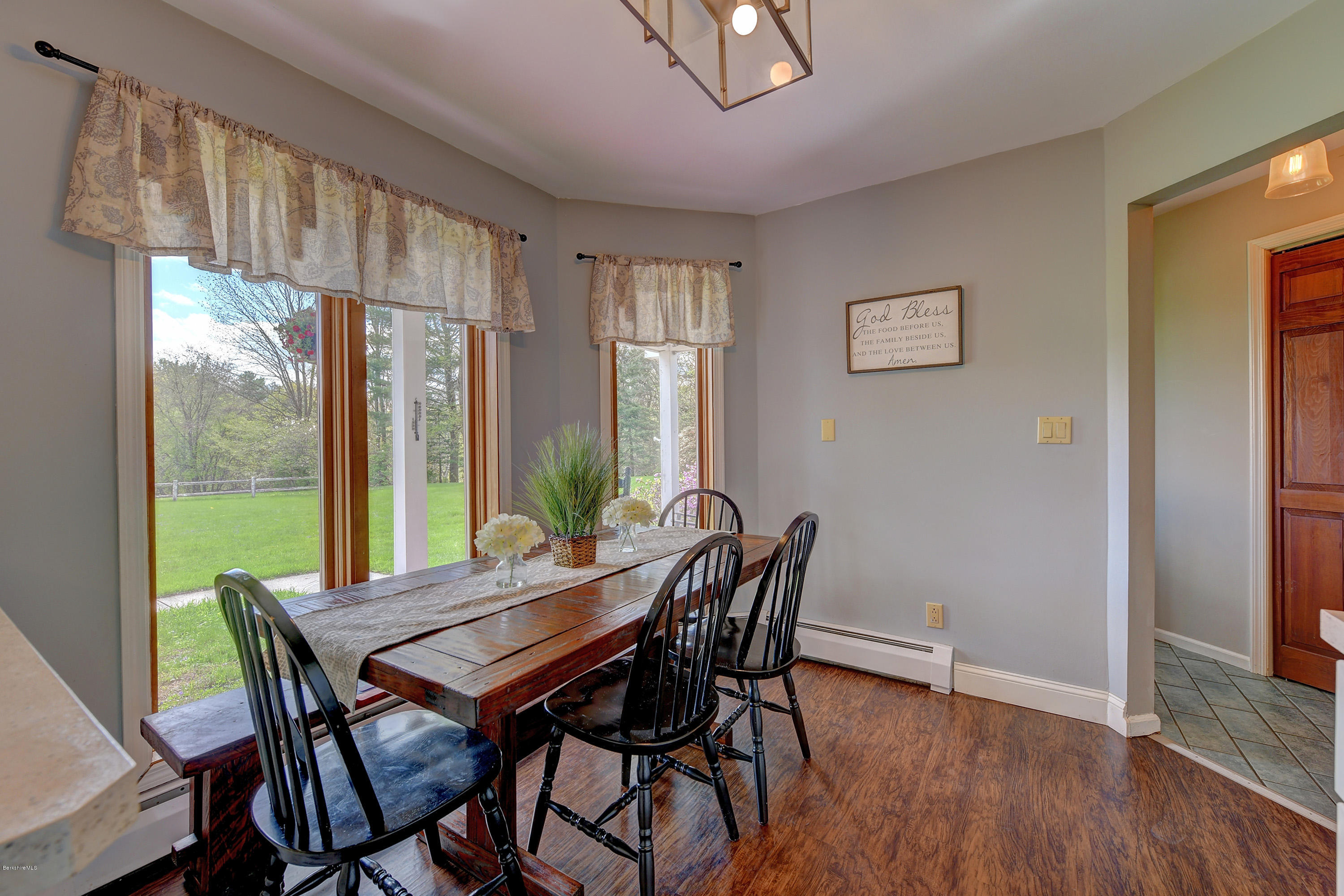634 River Road Clarksburg, MA 01247 - Photo 14 of 42 Dining Area