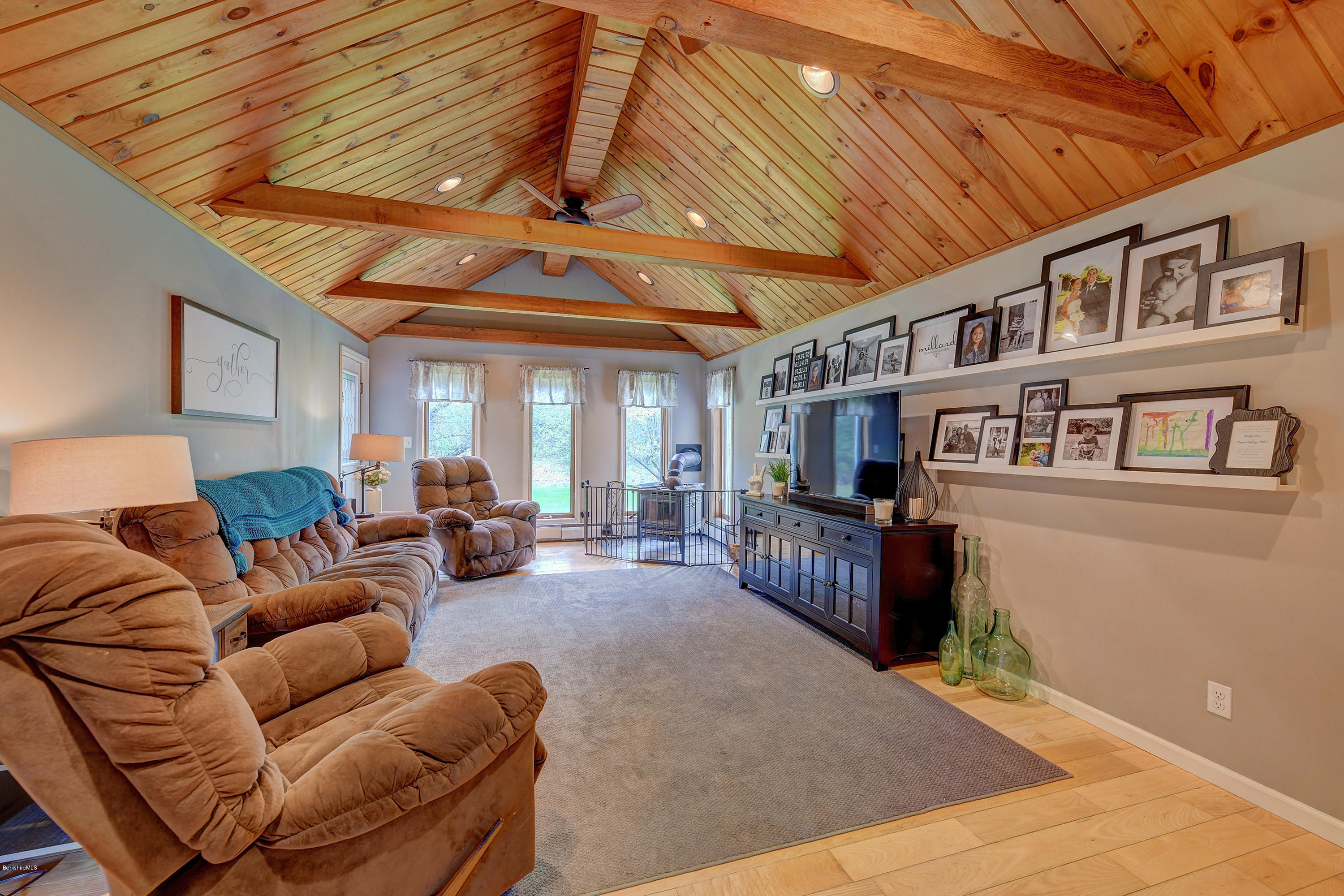634 River Road Clarksburg, MA 01247 - Photo 15 of 42 Living Room