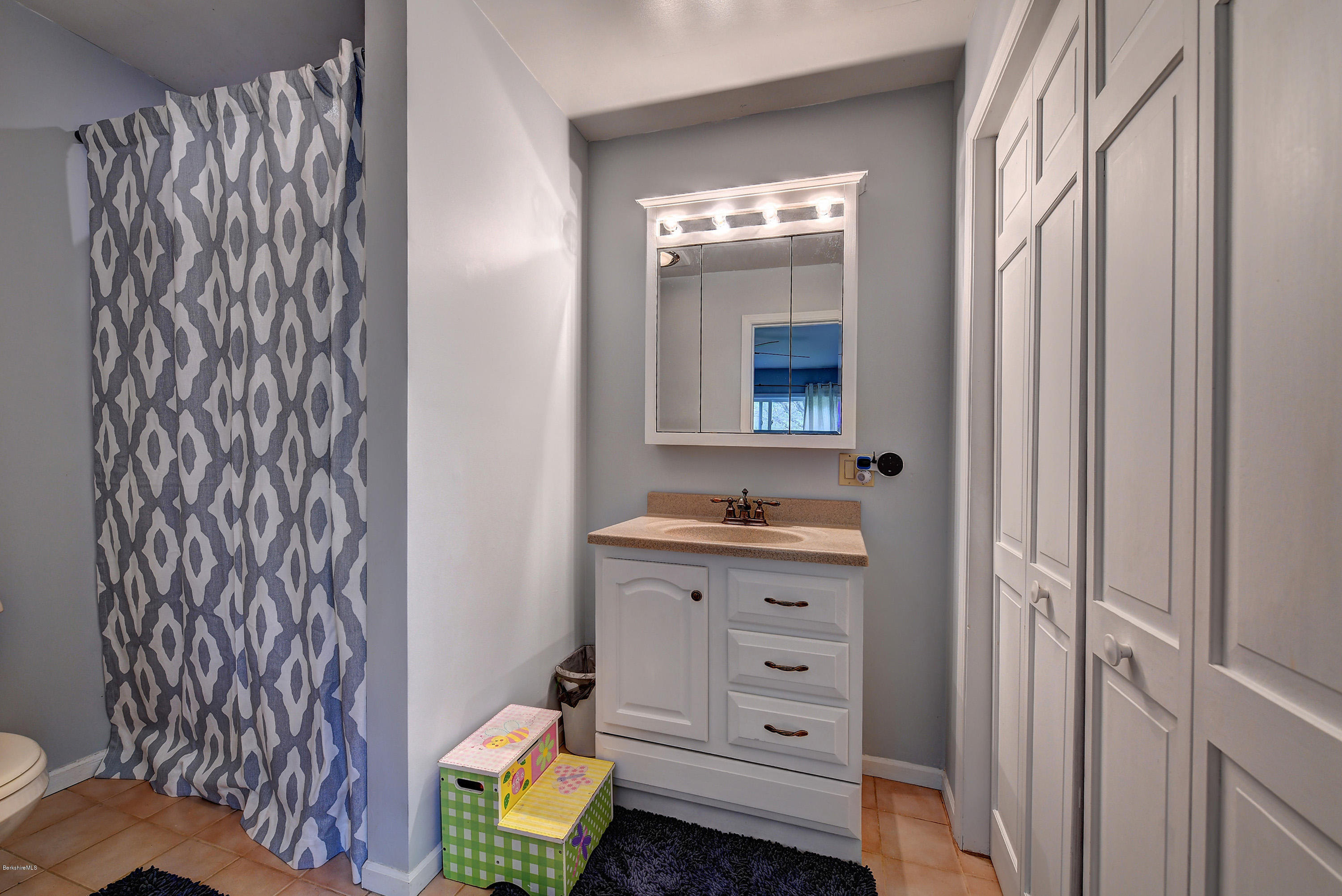 634 River Road Clarksburg, MA 01247 - Photo 19 of 42 Master Bathroom