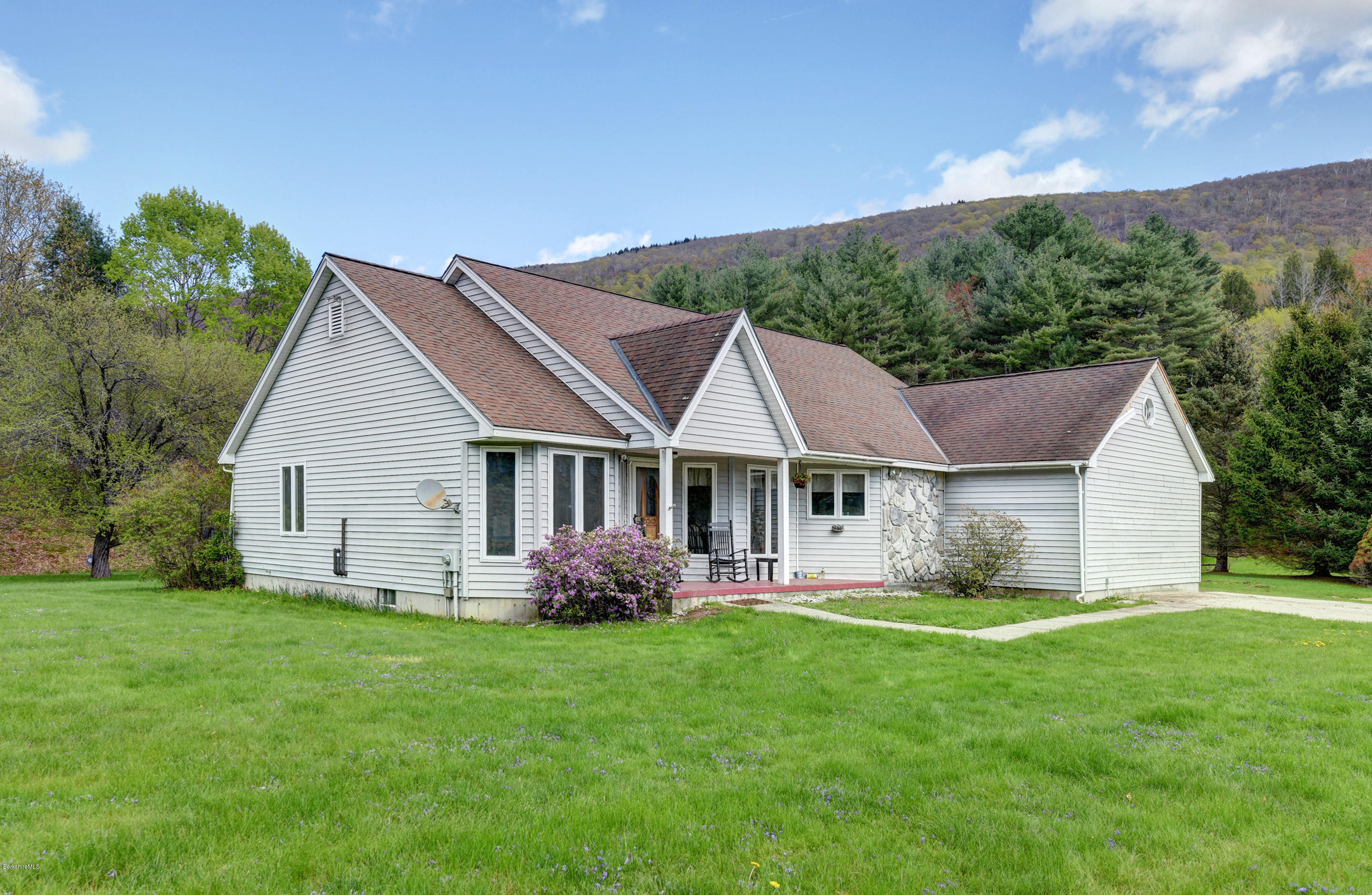 634 River Road Clarksburg, MA 01247 - Photo 3 of 42 Exterior Front