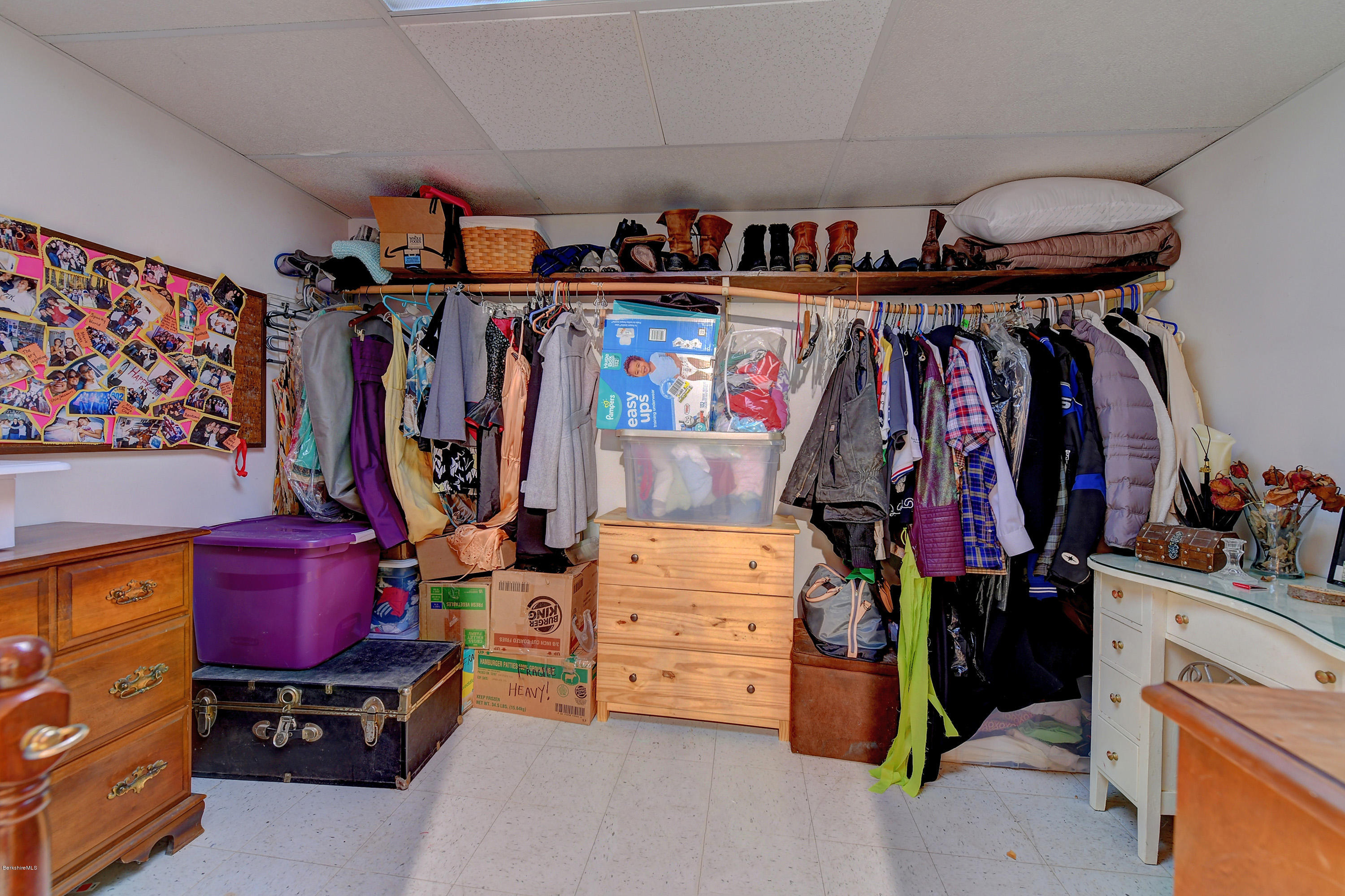 634 River Road Clarksburg, MA 01247 - Photo 31 of 42 Office or closet