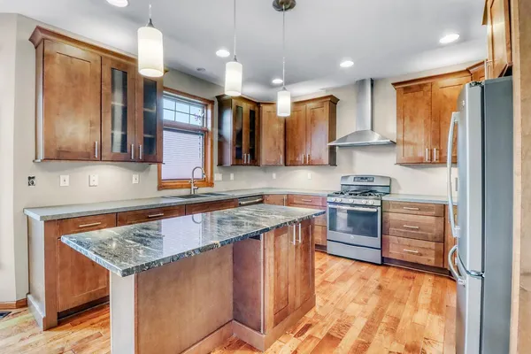 $625,000 | 6425 15th Street South, Fargo, ND 58104