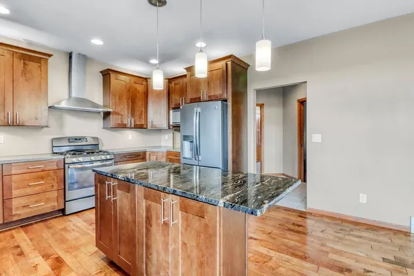 $625,000 | 6425 15th Street South, Fargo, ND 58104