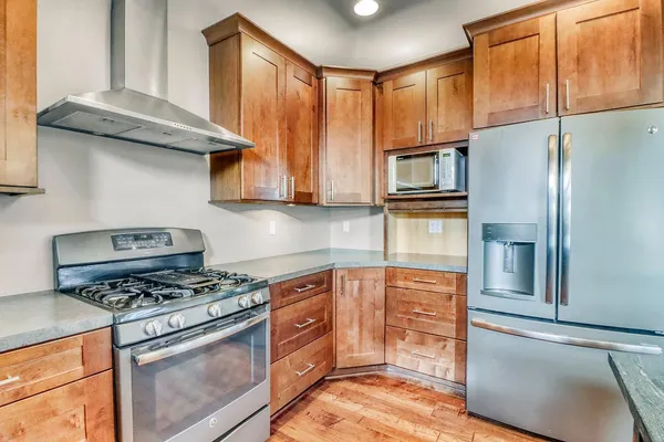 $625,000 | 6425 15th Street South, Fargo, ND 58104