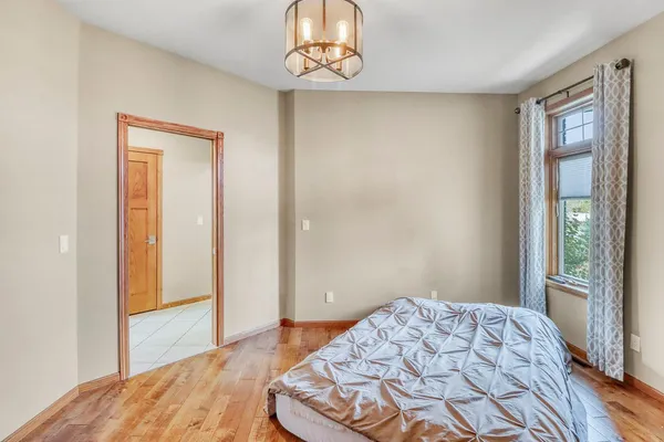 $625,000 | 6425 15th Street South, Fargo, ND 58104