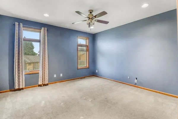 $625,000 | 6425 15th Street South, Fargo, ND 58104