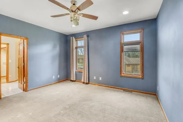 $625,000 | 6425 15th Street South, Fargo, ND 58104