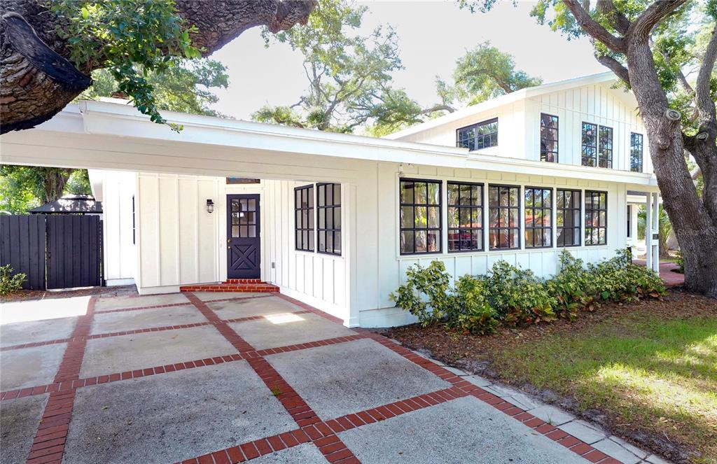 2901 Pelham Road North St. Petersburg, FL 33710 - Photo 13 of 46