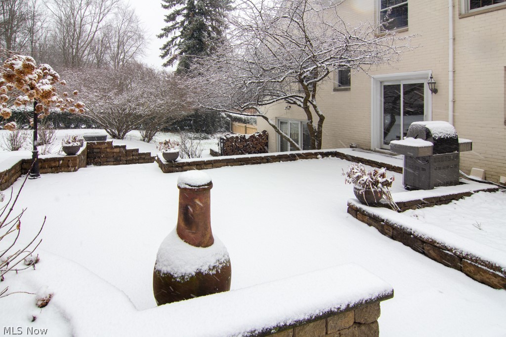 3383 Bancroft Road Akron, OH 44333 - Photo 28 of 33 Patio's top tier
