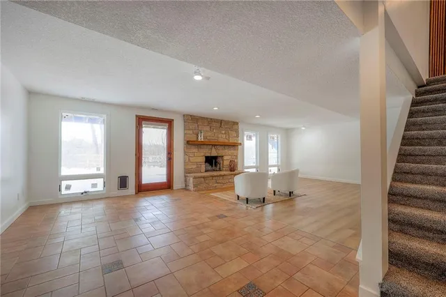 $499,000 | 1606 Cypress Point Drive, Lawrence, KS 66047