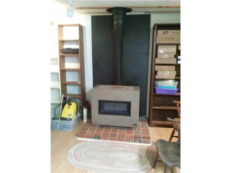 117 Parker Point Road Blue Hill, ME 04614 - Photo 17 of 23 Other. Propane heater in office area
