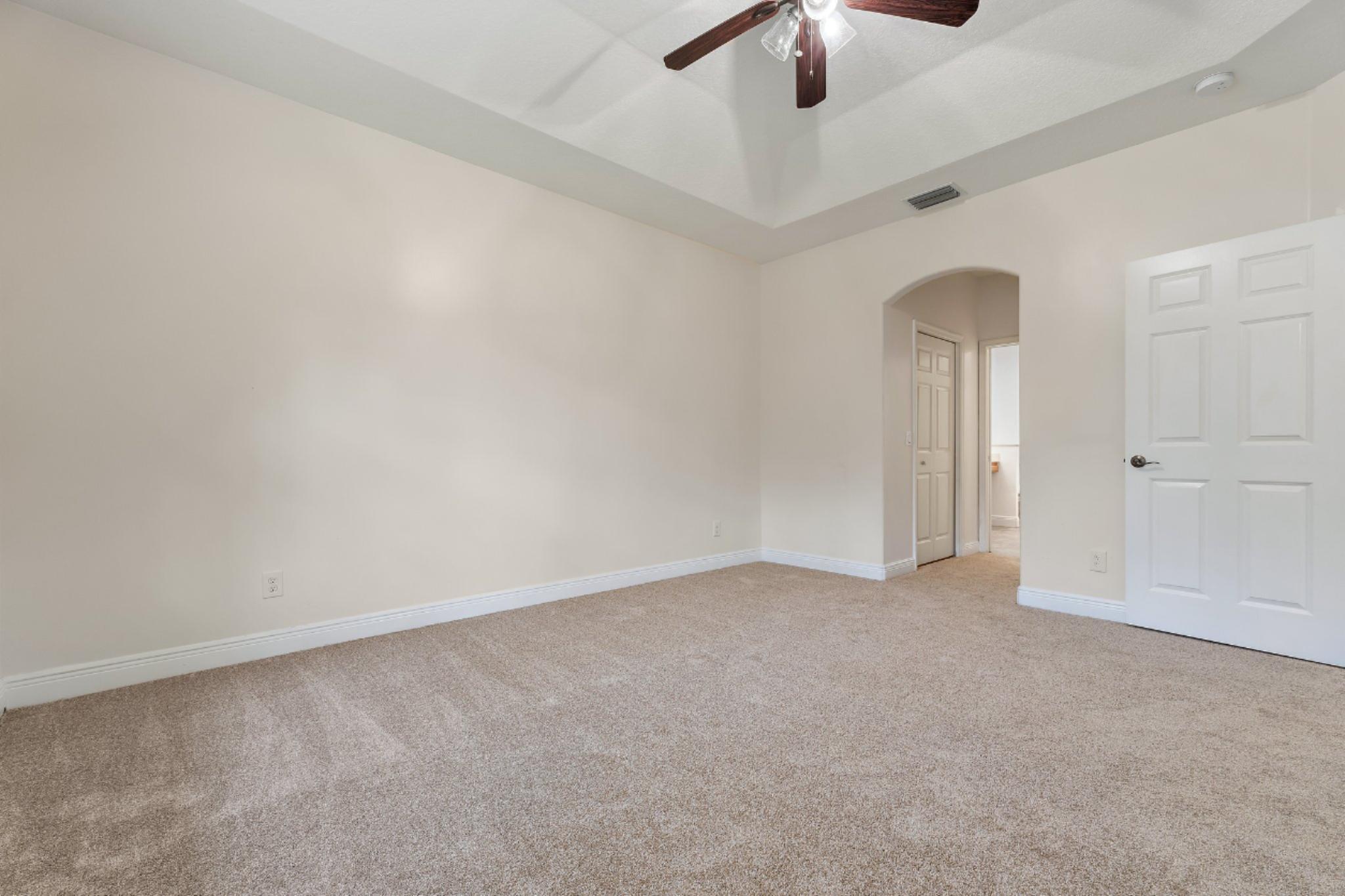 9608 Mockingbird Trail Jupiter, FL 33478 - Photo 27 of 48 Primary suite