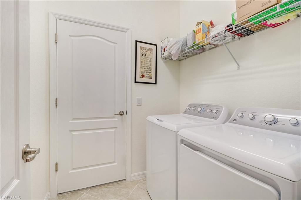 4251 Raffia Palm Circle Naples, FL 34119 - Photo 16 of 31 Gallery Image 16