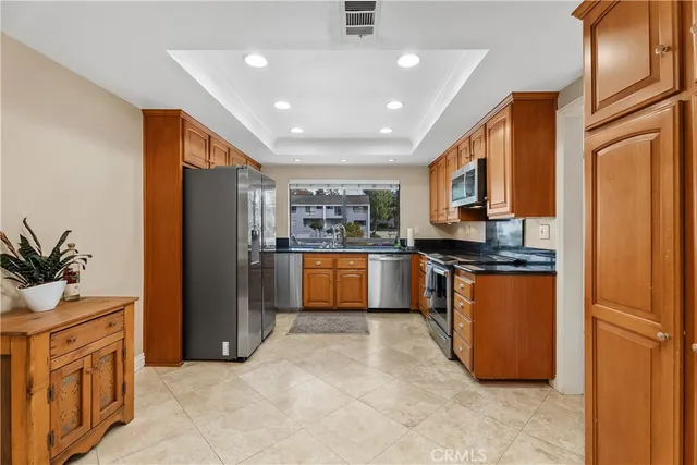 $5,200 | 11 Baruna Court, Unit 55, Newport Beach, CA 92663