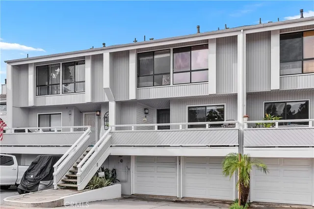 $5,200 | 11 Baruna Court, Unit 55, Newport Beach, CA 92663