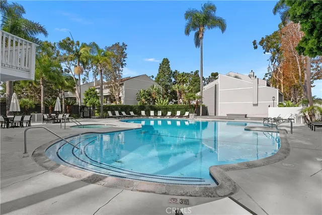 $5,200 | 11 Baruna Court, Unit 55, Newport Beach, CA 92663