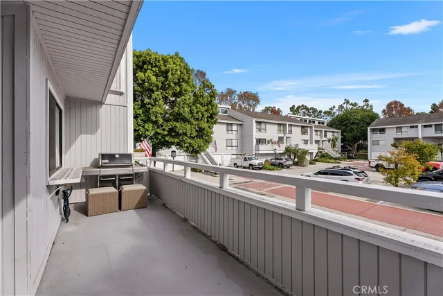 $5,200 | 11 Baruna Court, Unit 55, Newport Beach, CA 92663