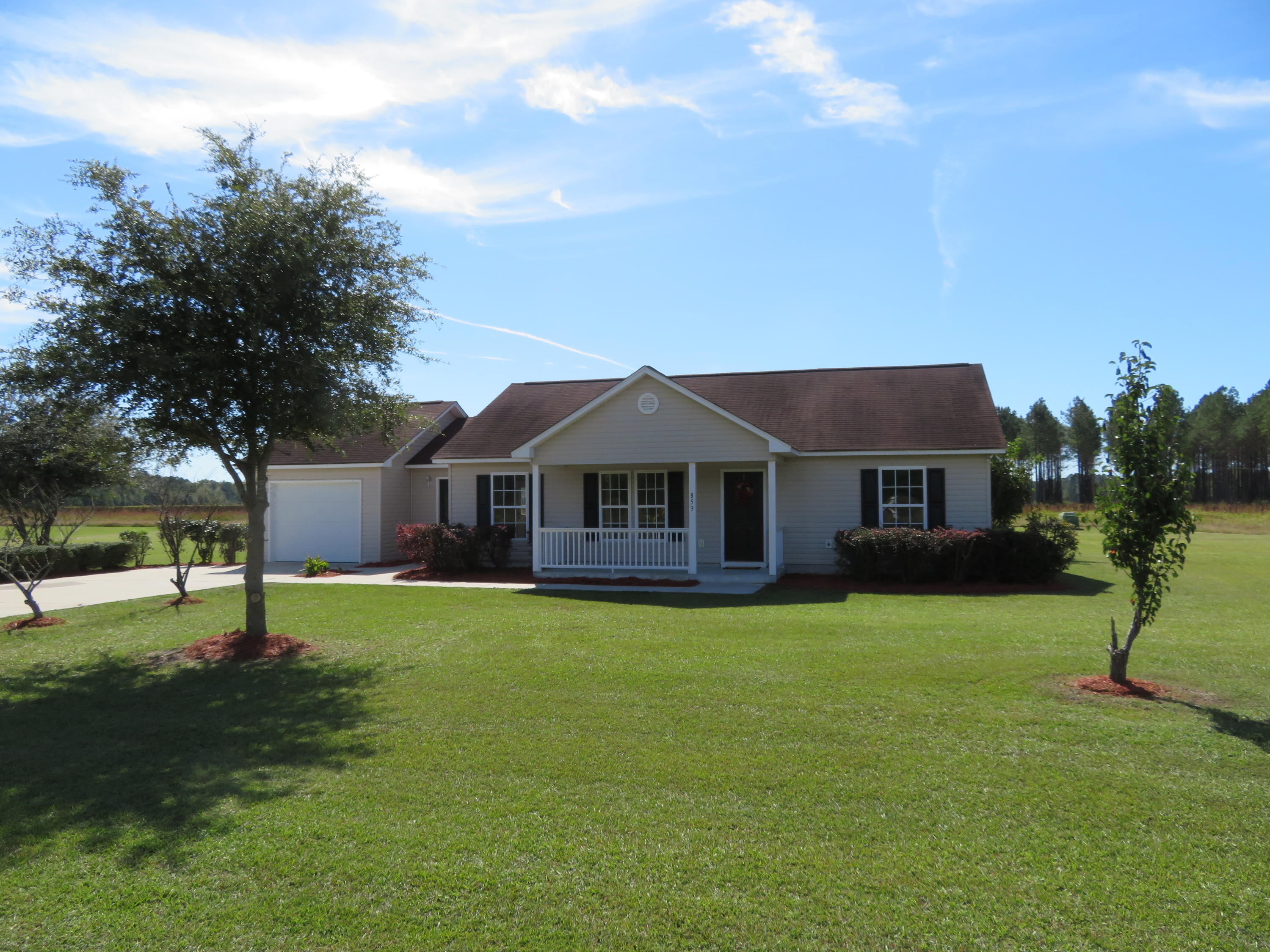 853 Memory Drive Ruffin, SC 29475 - Photo 1 of 21 853 Memory Drive 137