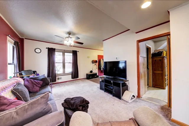 $275,000 | 264 Ypsilanti Street, Dundee, MI 48131