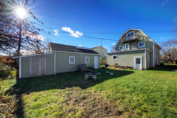 $274,500 | 264 Ypsilanti Street, Dundee, MI 48131
