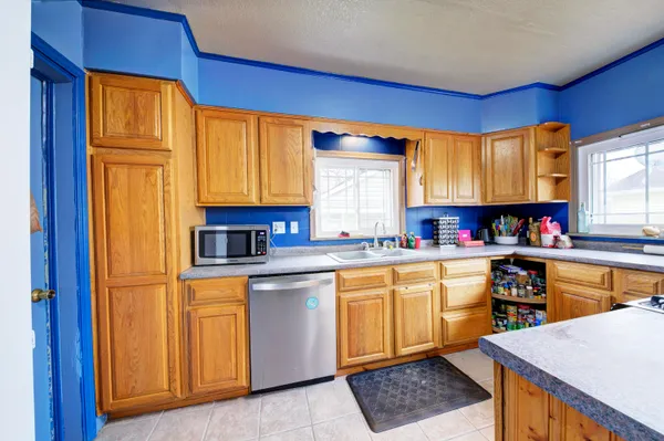 $274,500 | 264 Ypsilanti Street, Dundee, MI 48131