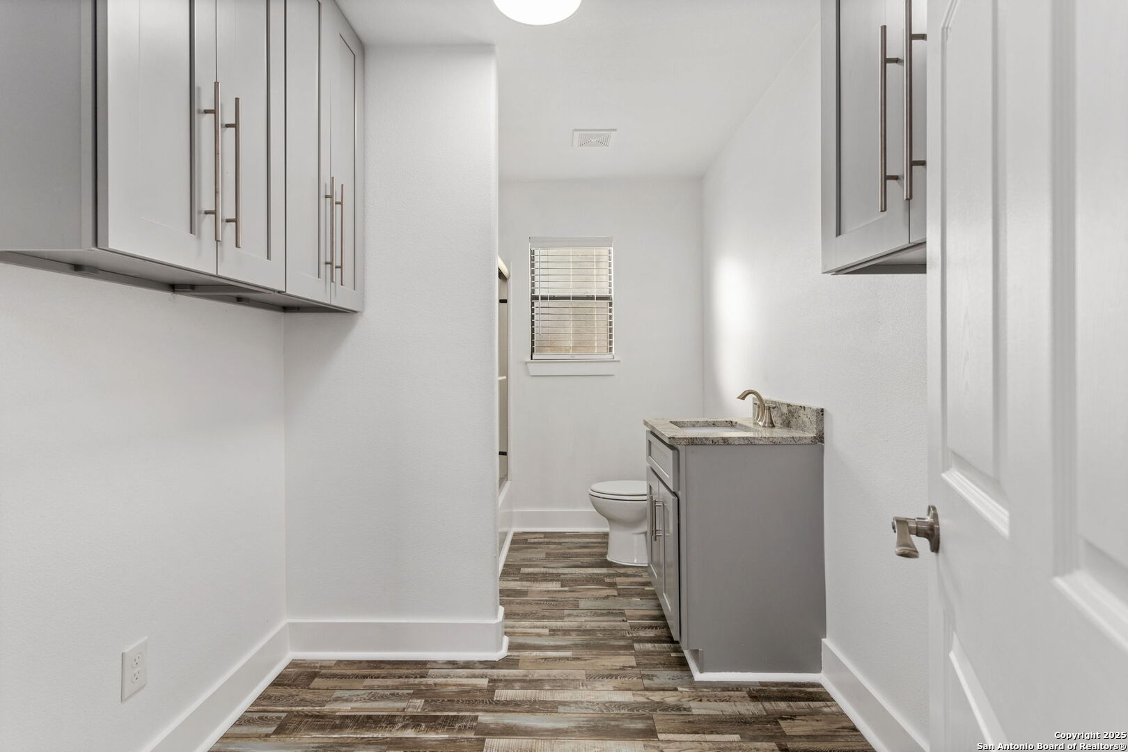 310 Creek Lane Poth, TX 78147 - Photo 25 of 32 a view of an empty room