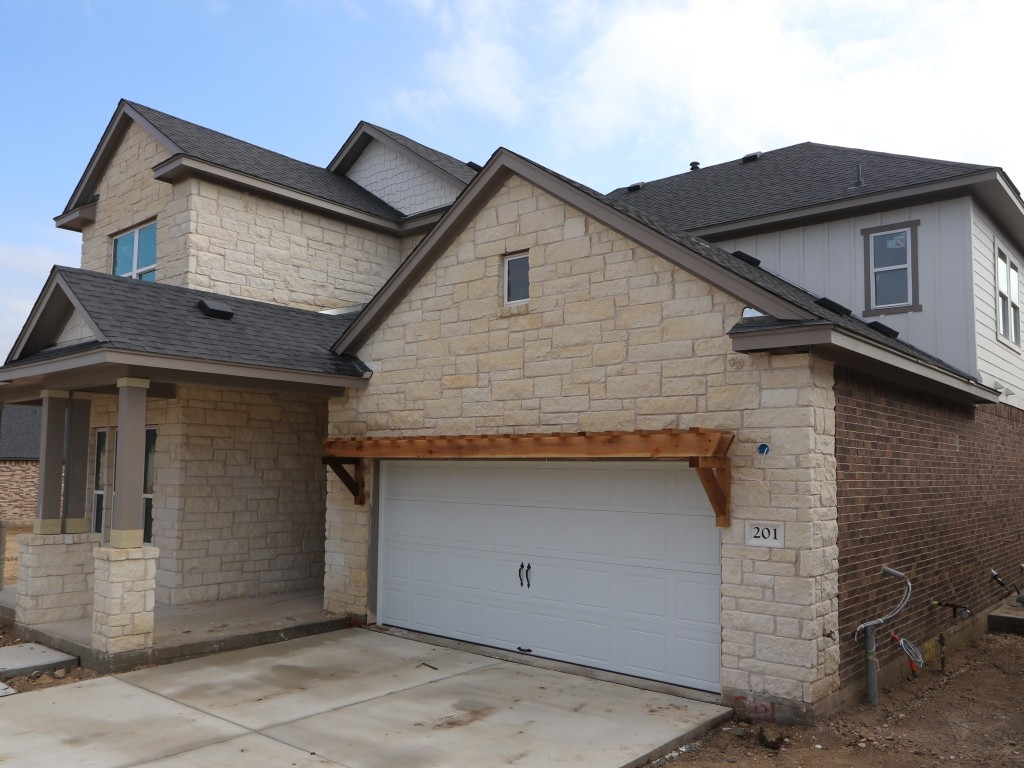 201 Bishop Wood Road Dripping Springs, TX 78620 - Photo 3 of 20