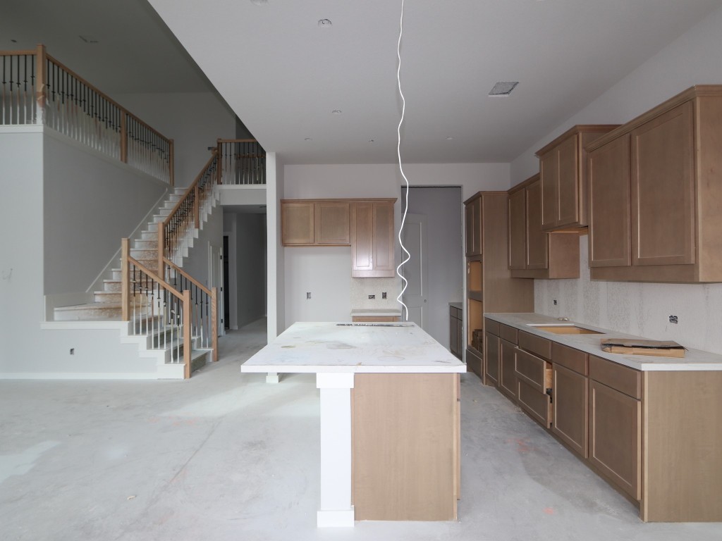 201 Bishop Wood Road Dripping Springs, TX 78620 - Photo 5 of 20